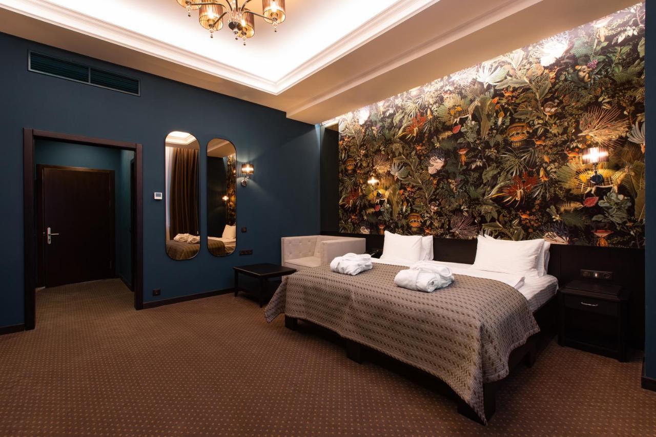 Tsunami Spa Hotel Dnipro Ngoại thất bức ảnh