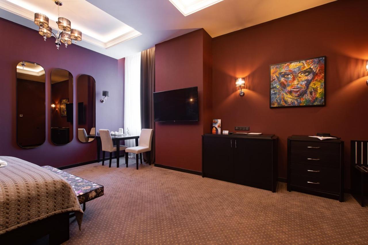 Tsunami Spa Hotel Dnipro Ngoại thất bức ảnh