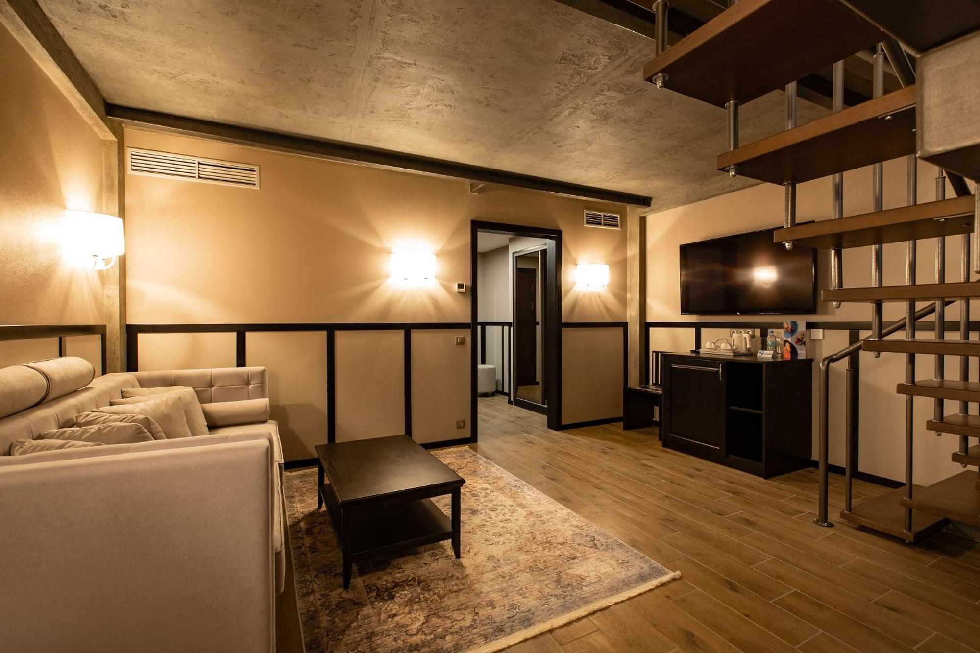 Tsunami Spa Hotel Dnipro Ngoại thất bức ảnh