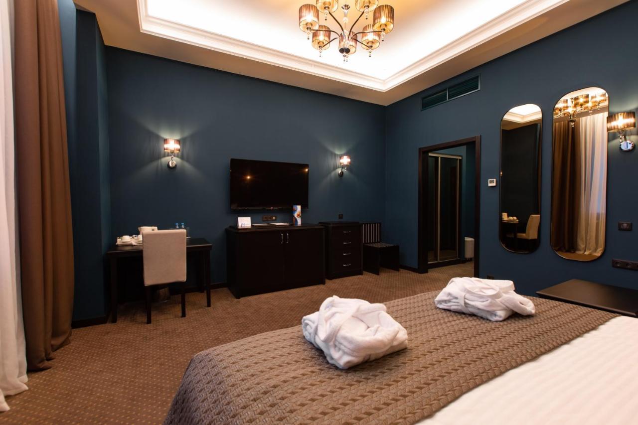 Tsunami Spa Hotel Dnipro Ngoại thất bức ảnh