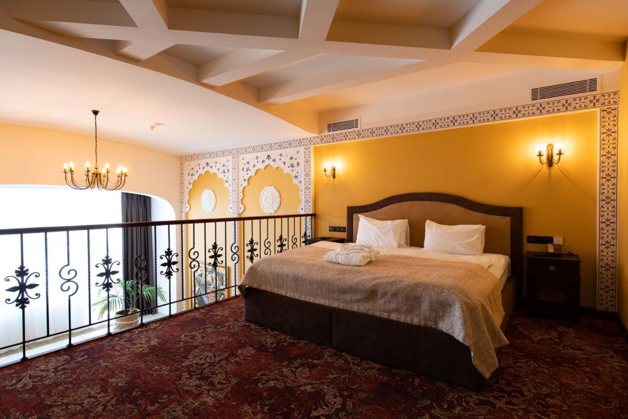 Tsunami Spa Hotel Dnipro Ngoại thất bức ảnh