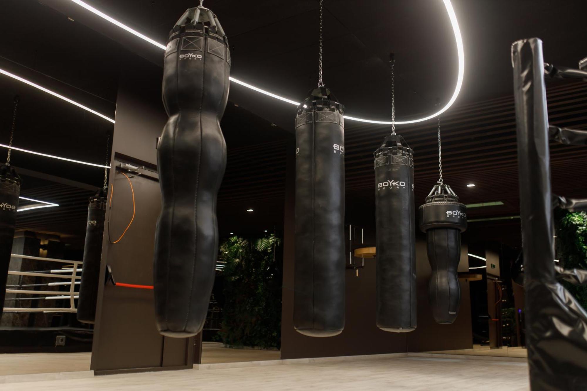 Tsunami Spa Hotel Dnipro Ngoại thất bức ảnh