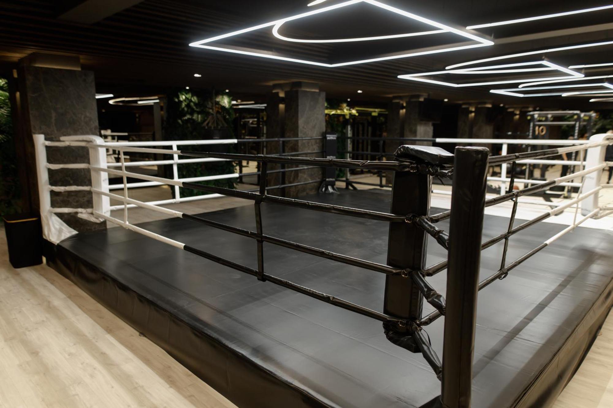 Tsunami Spa Hotel Dnipro Ngoại thất bức ảnh