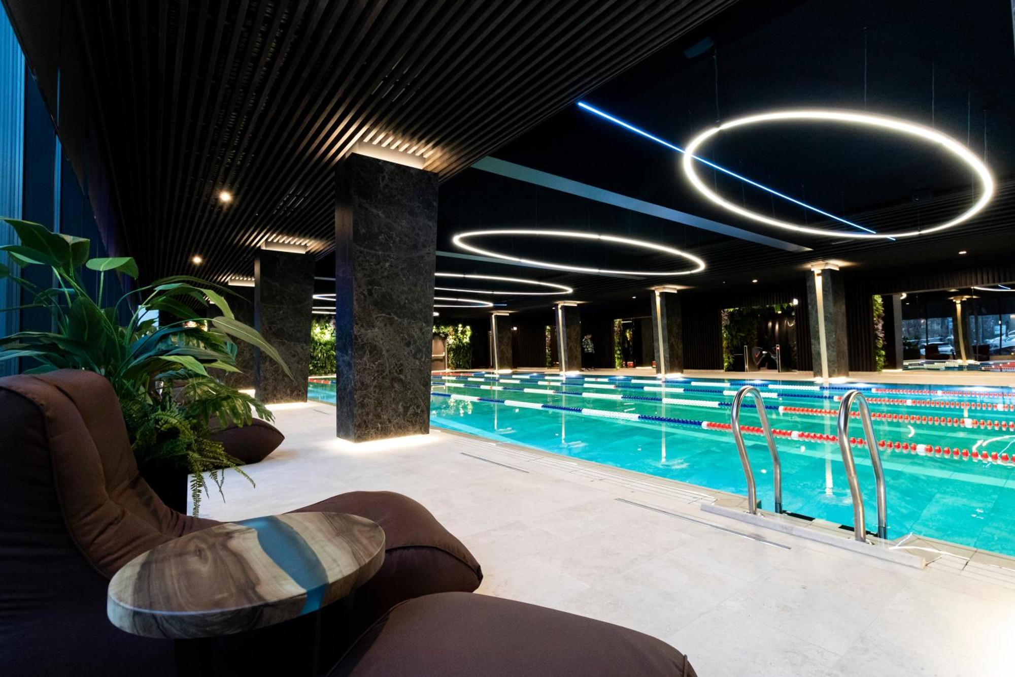 Tsunami Spa Hotel Dnipro Ngoại thất bức ảnh