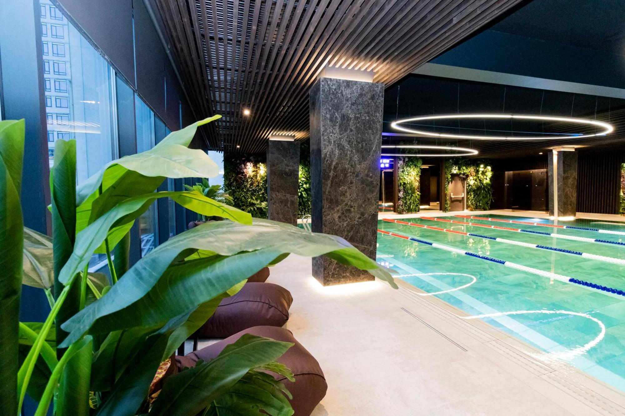 Tsunami Spa Hotel Dnipro Ngoại thất bức ảnh