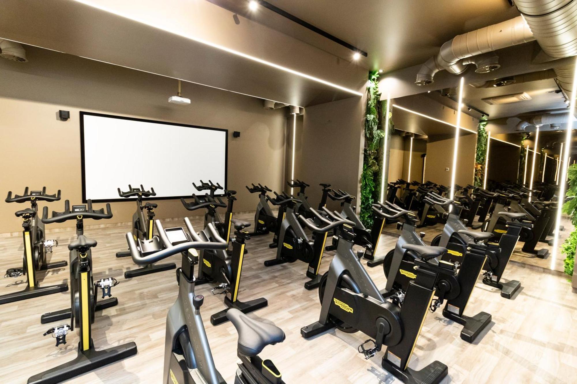 Tsunami Spa Hotel Dnipro Ngoại thất bức ảnh